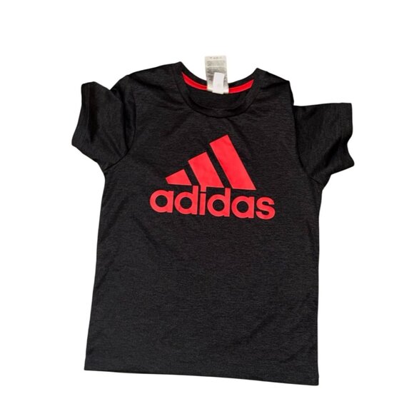 Adidas Kids T-Shirt Size 6 Black & Red Polyester Short Sleeve - Picture 1 of 3